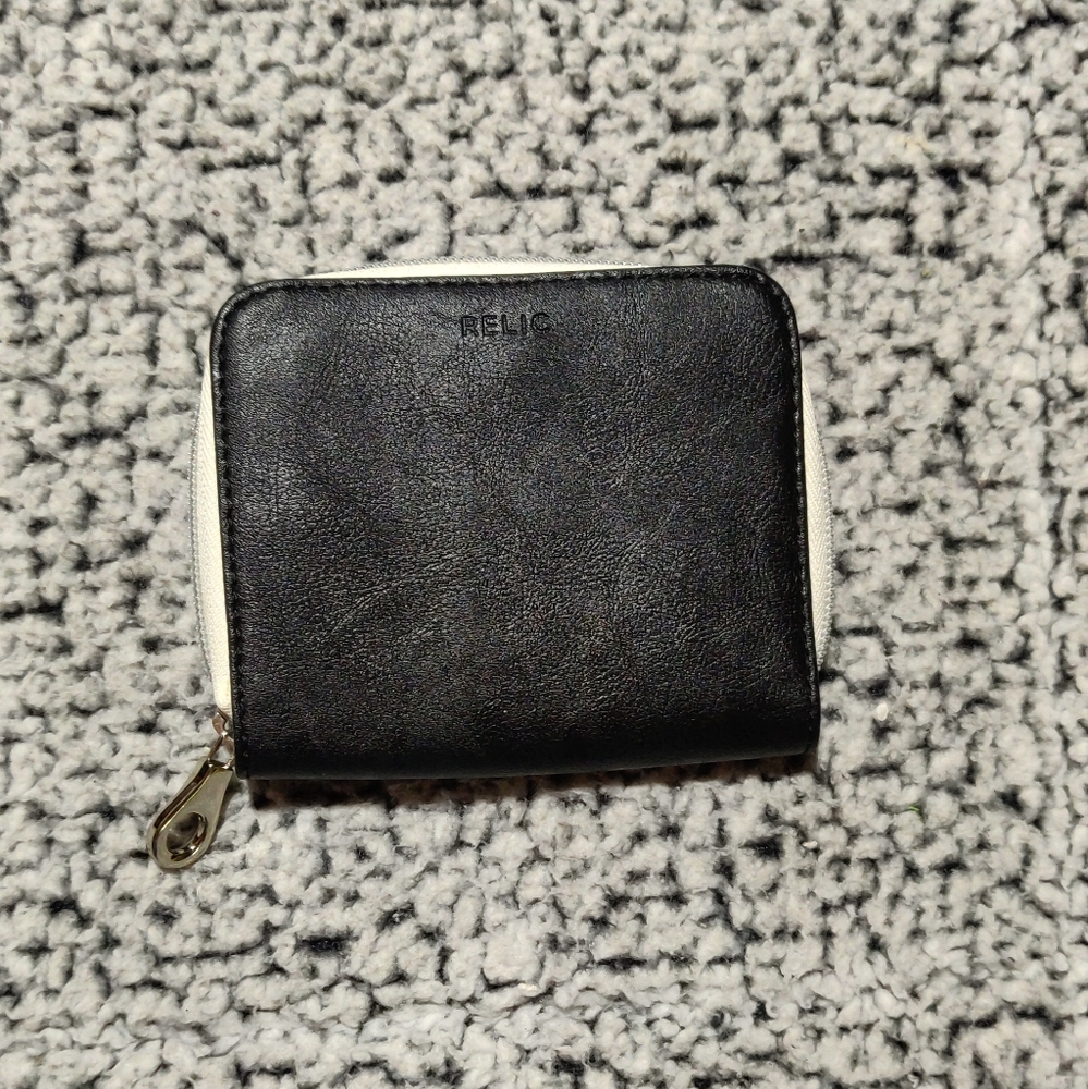 Relic by Fossil zip up Wallet